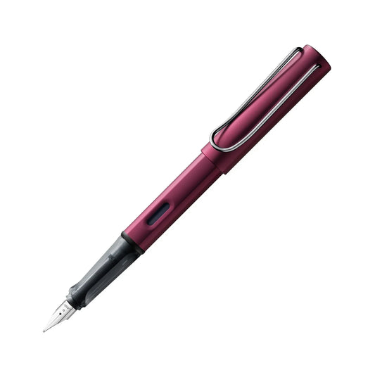 LAMY AL-star Fountain Pen Black Purple på hvit bakgrunn