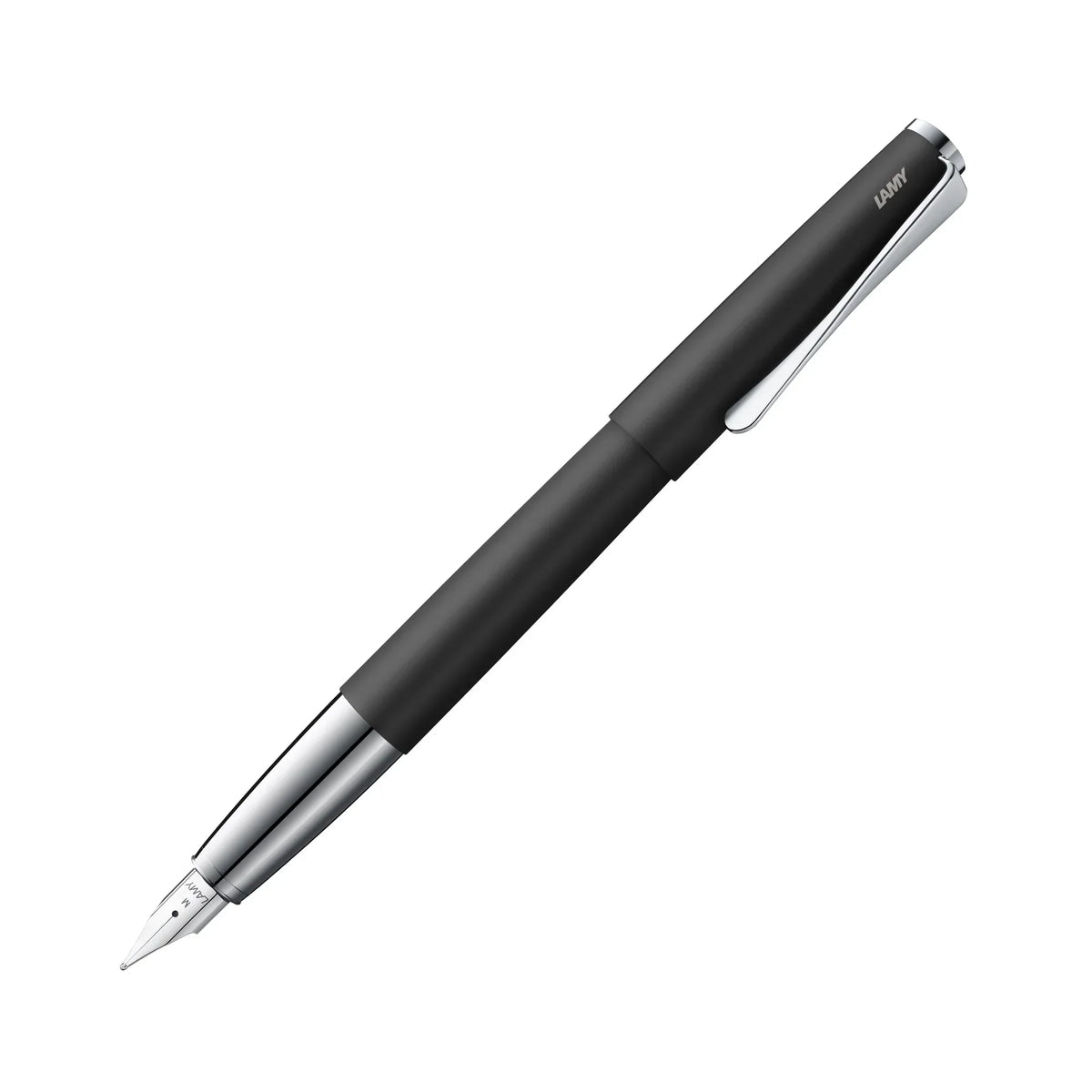 LAMY Studio Fountain Pen Black på hvit bakgrunn