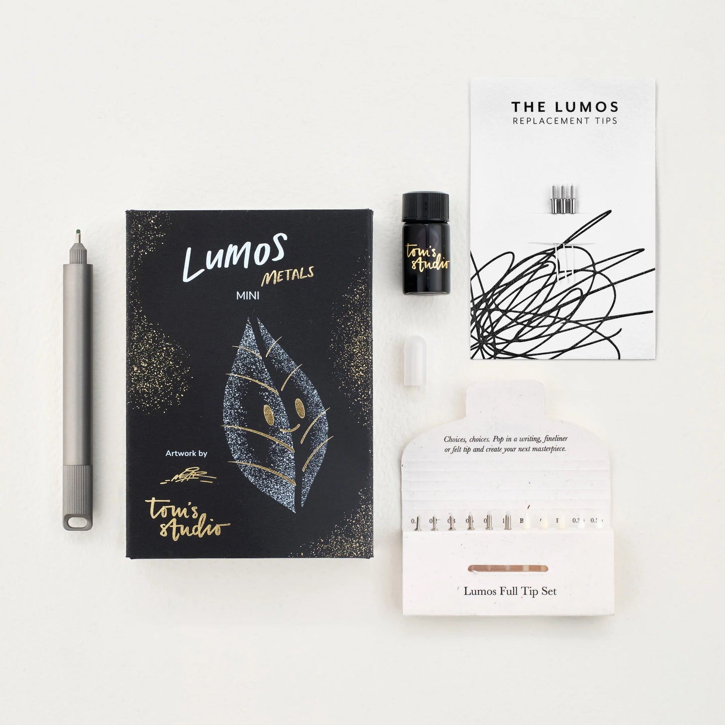 Tom’s Studio Lumos Mini Titanium (with loop lid)
