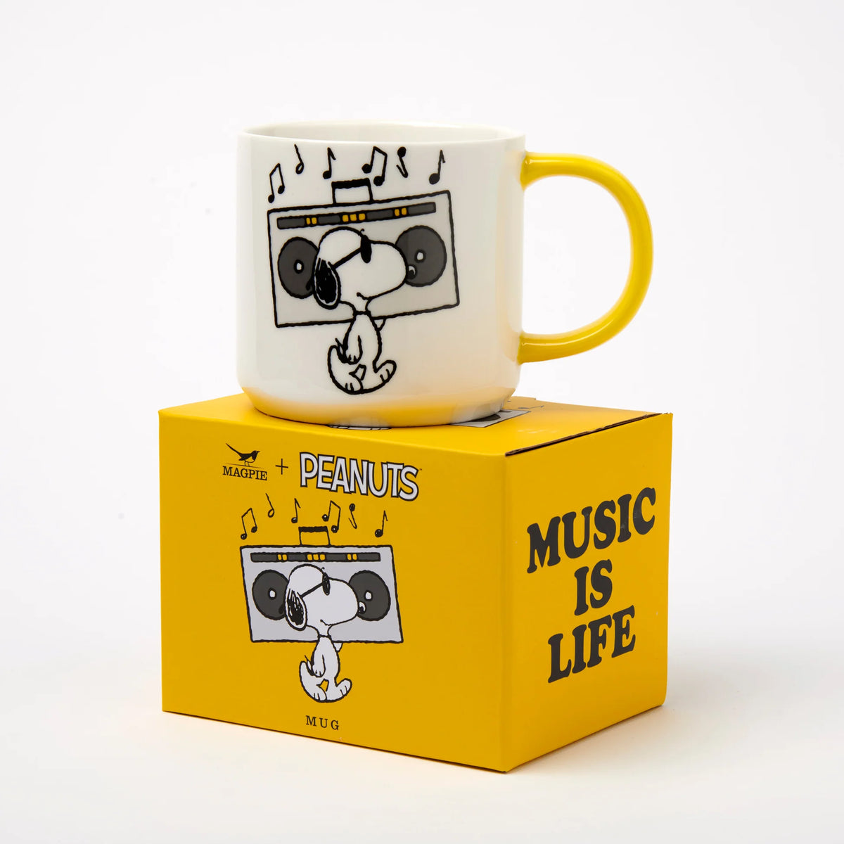 Magpie Peanuts Mug, Music is life