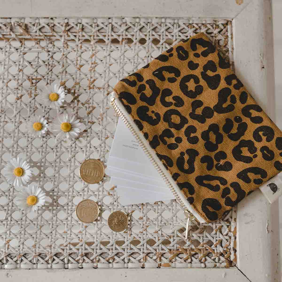 Rose in April Marie Purse Graou, Caramel
