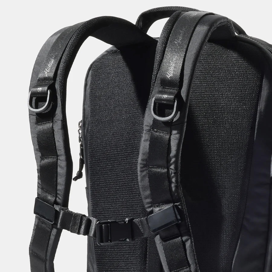 Matador Personal Item Travel Pack 18L, Garnet