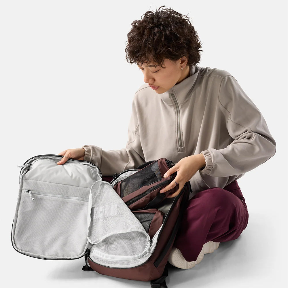 Matador Personal Item Travel Pack 18L, Garnet