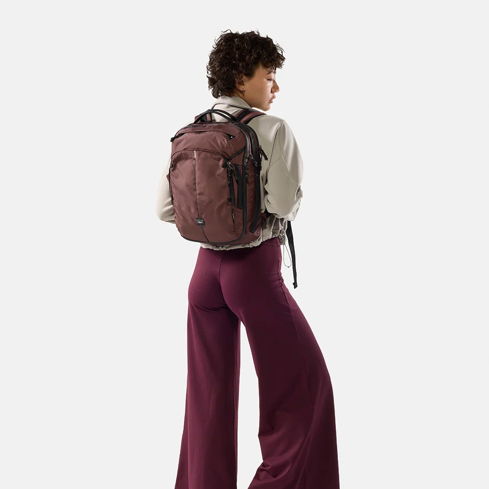 Matador Personal Item Travel Pack 18L, Garnet