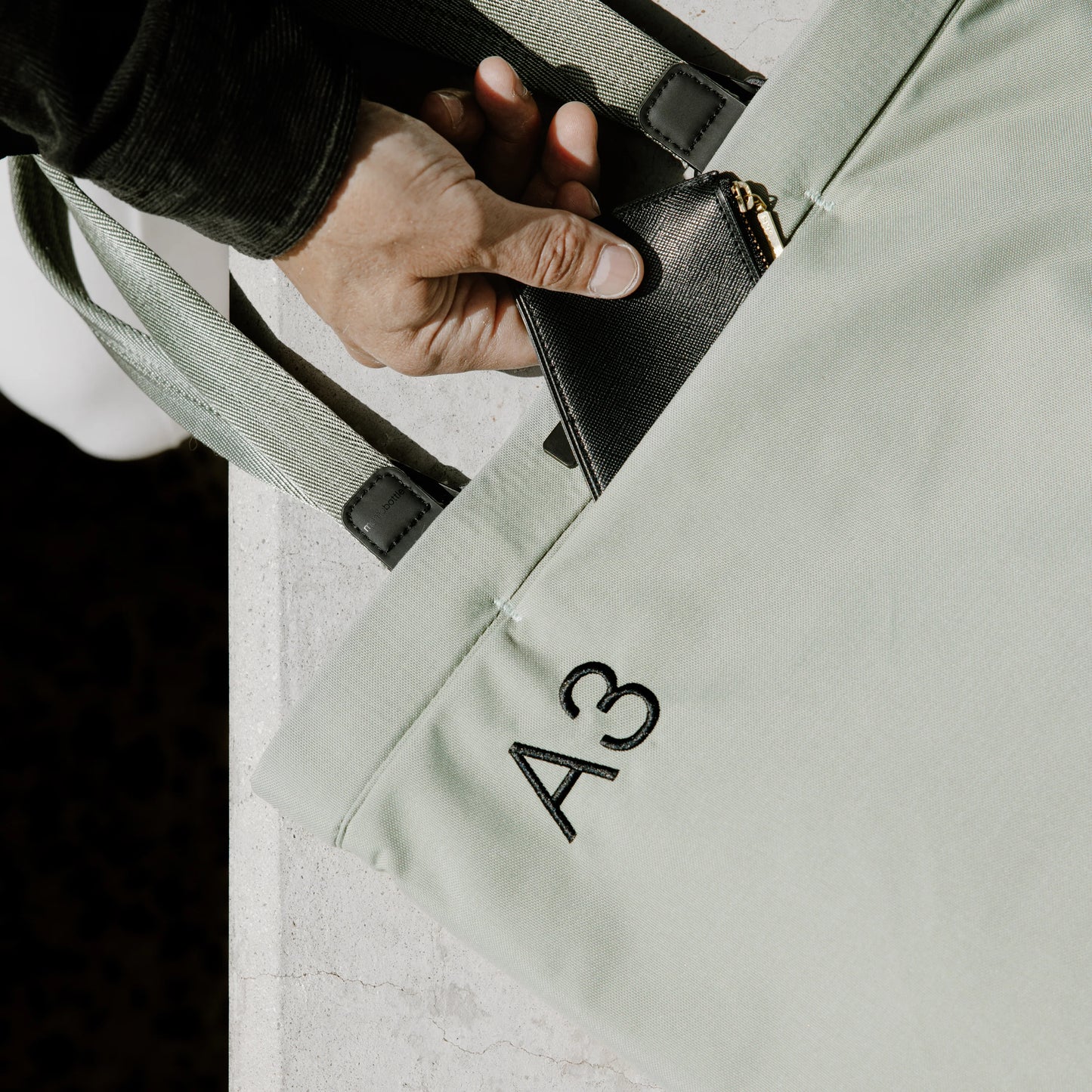 Memobottle™ A3 Daily Tote, Eucalypt