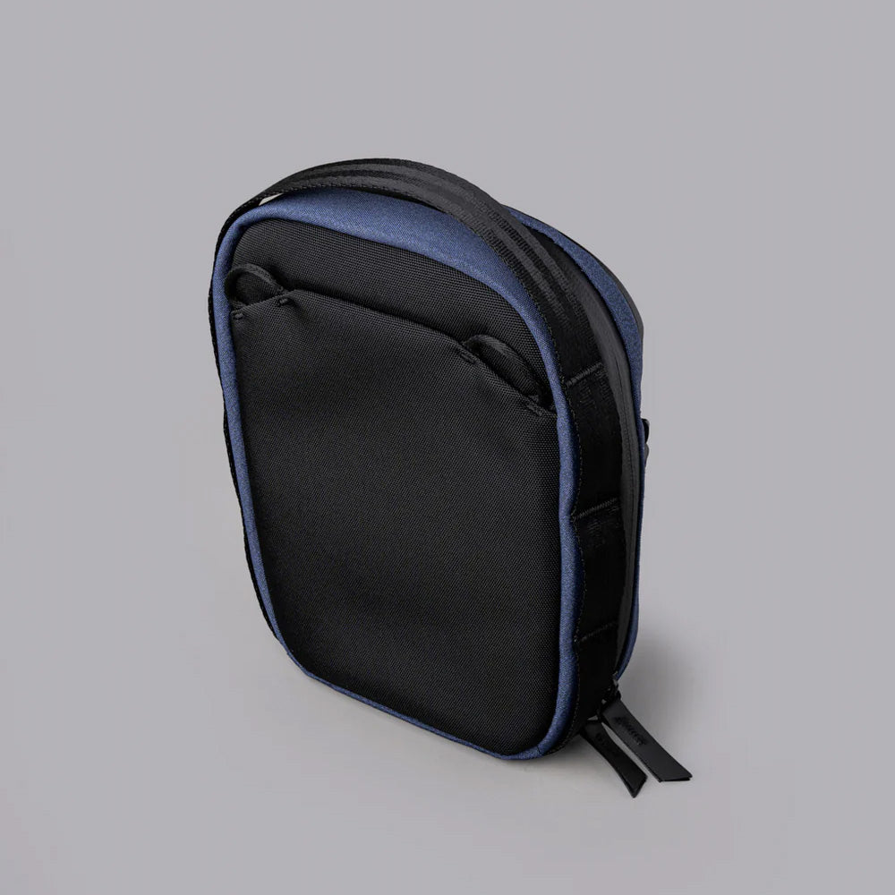 ALPAKA Metro Sling V2 Axoflux 300D, Blue