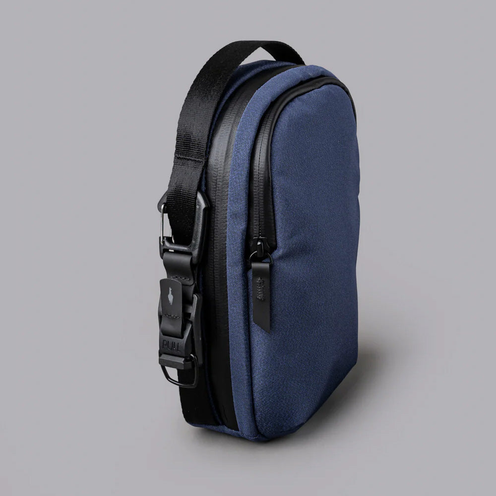 ALPAKA Metro Sling V2 Axoflux 300D, Blue