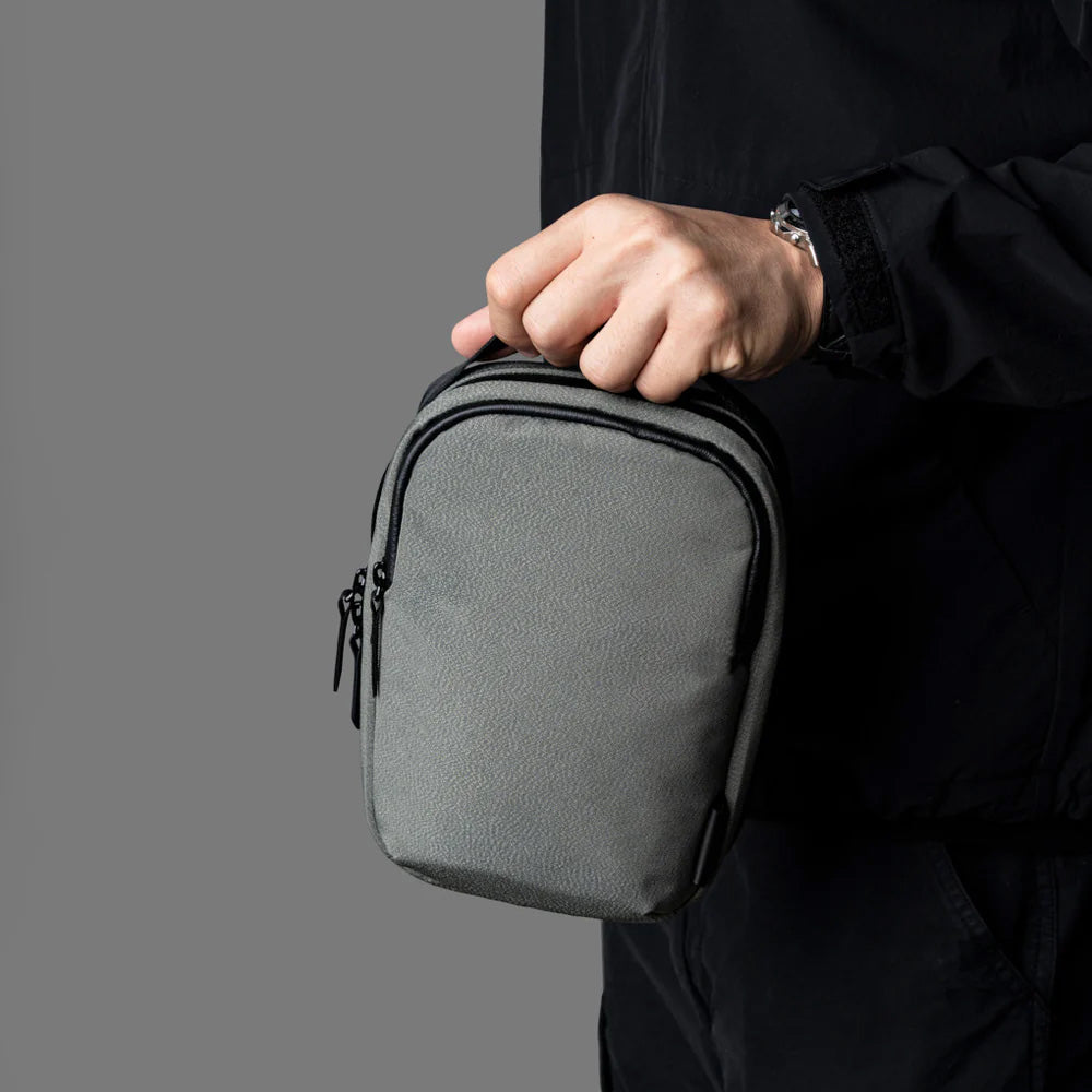 ALPAKA Metro Sling V2 Axoflux 300D, Grey