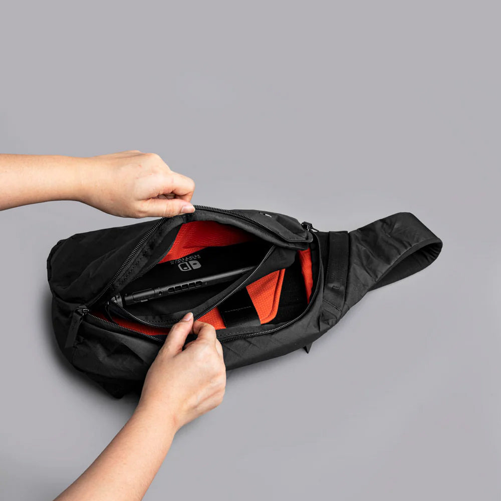 ALPAKA Metro Crossbody Black Ultradyne 100D, Left Shoulder