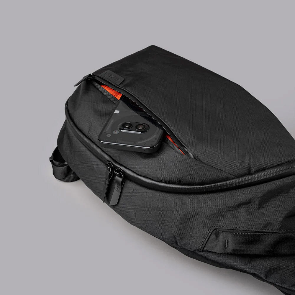 ALPAKA Metro Crossbody Black X-Pac X42, Left Shoulder