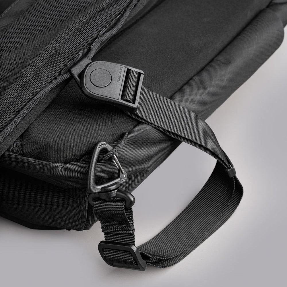ALPAKA Metro Crossbody Black X-Pac X42, Left Shoulder