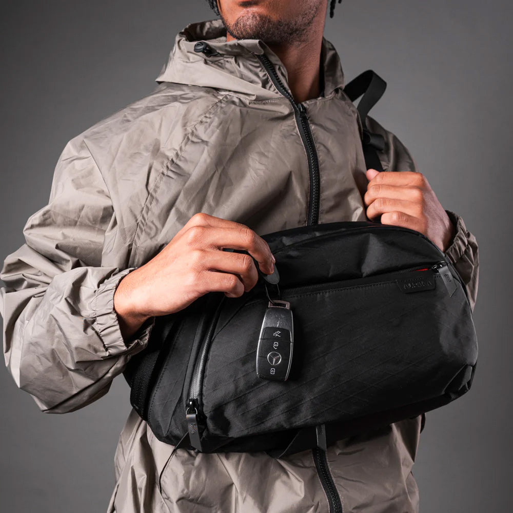 ALPAKA Metro Crossbody Black X-Pac X42, Left Shoulder