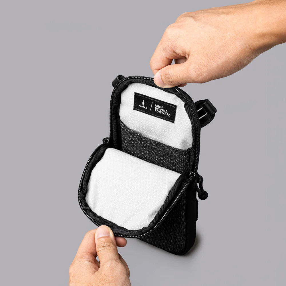 ALPAKA Modular Shoulder Pocket Slim Axoflux 400D, Black