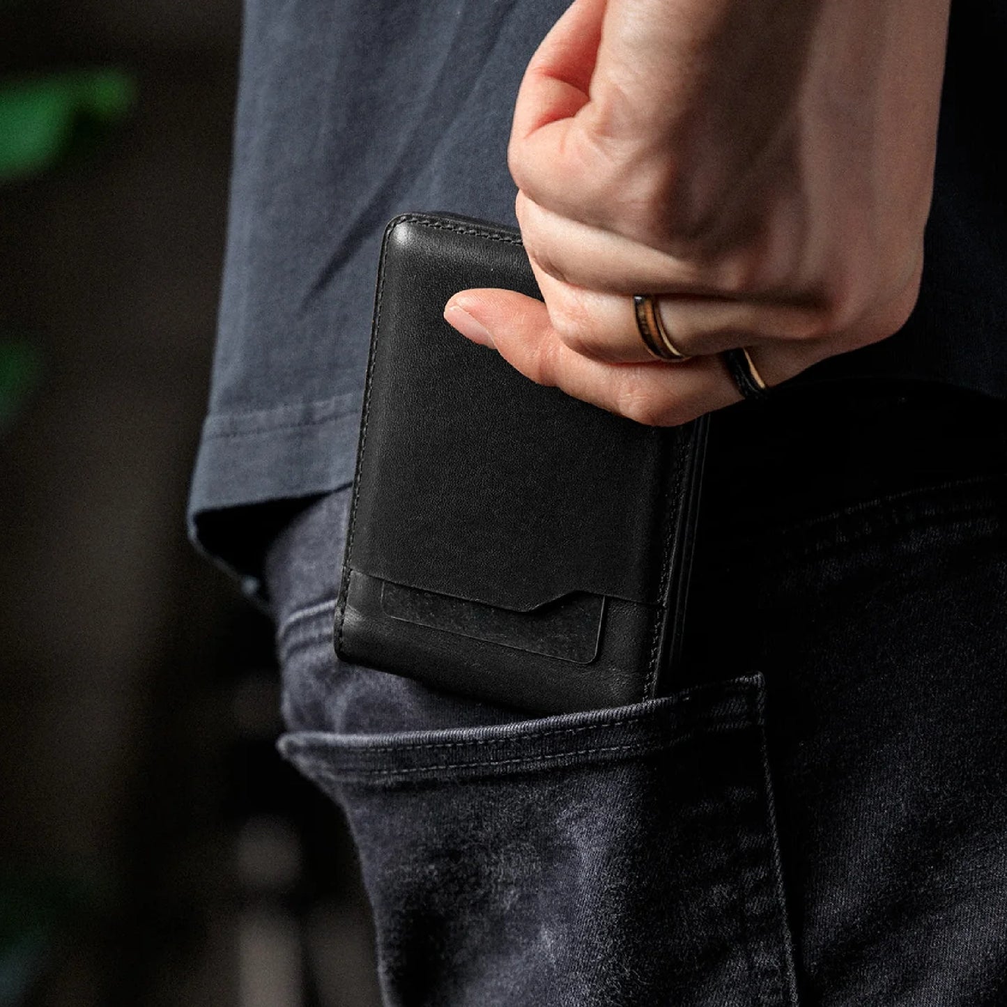 Nomad Bifold Wallet Horween Leather, Black