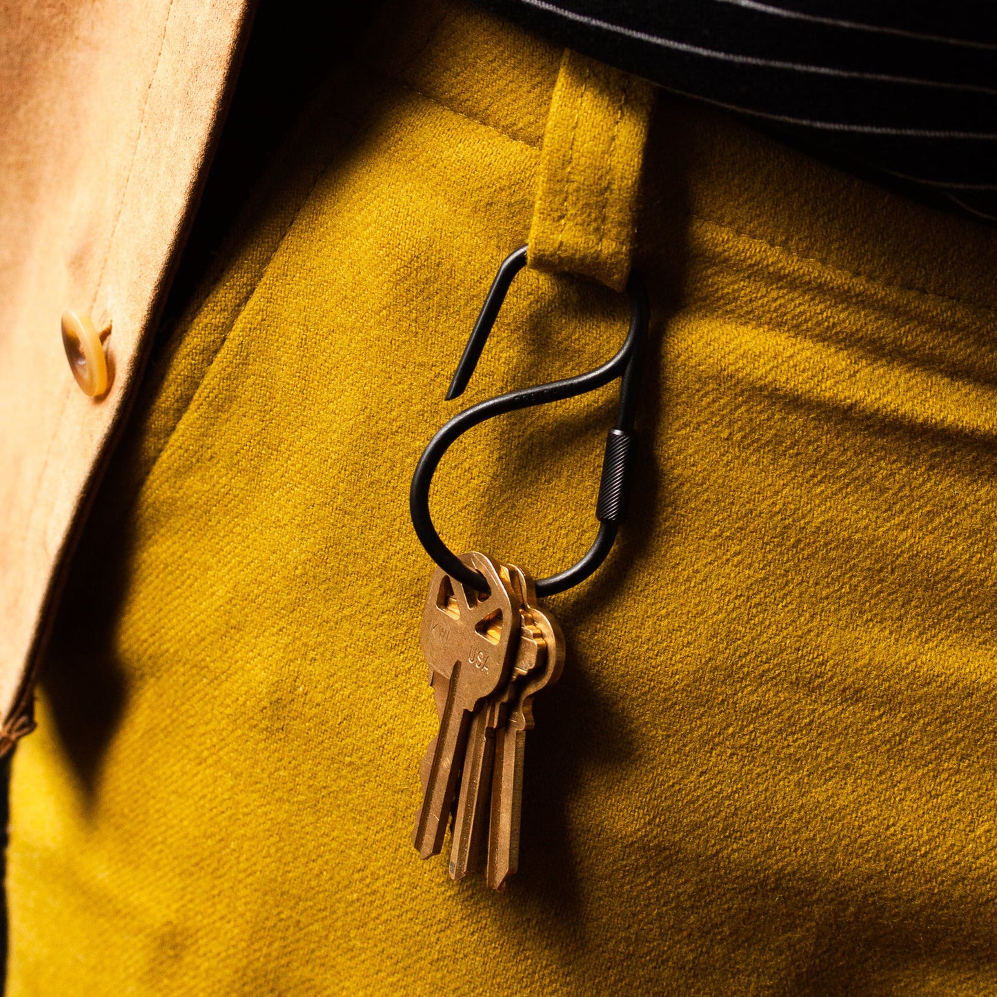 Craighill Offset Keyring, Black/Brass