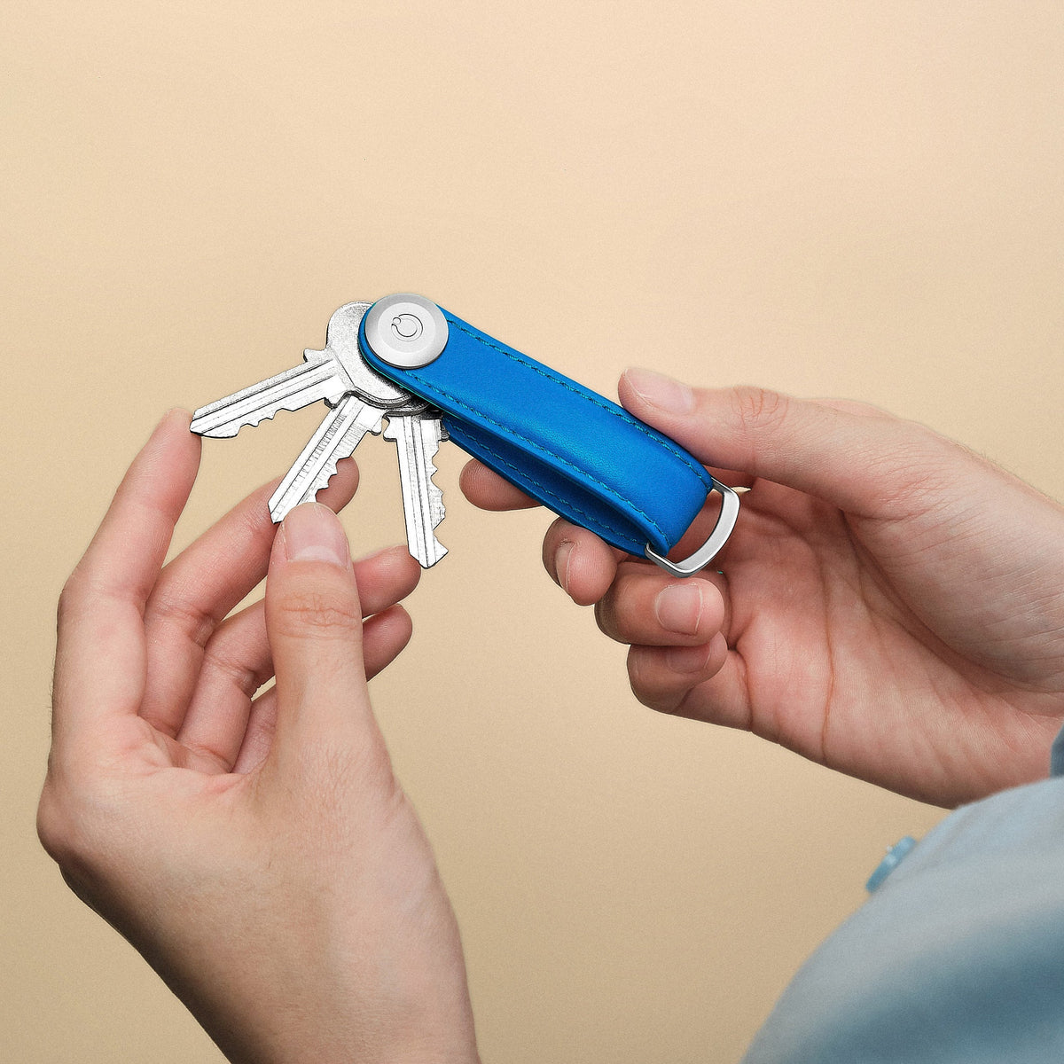 Orbitkey Key Organiser Leather, Cobalt Blue, i bruk 2