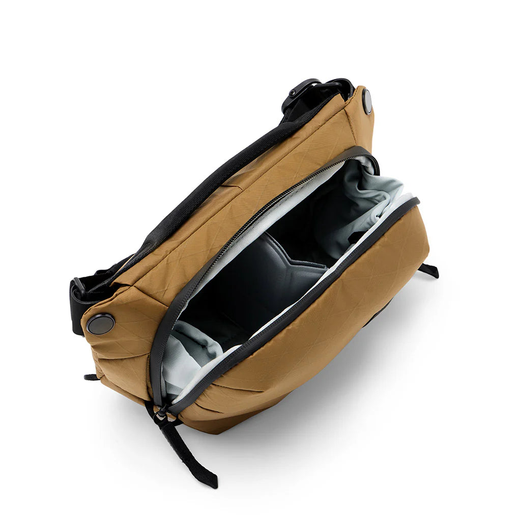 Peak Design Everyday Sling V2 3L, Coyote