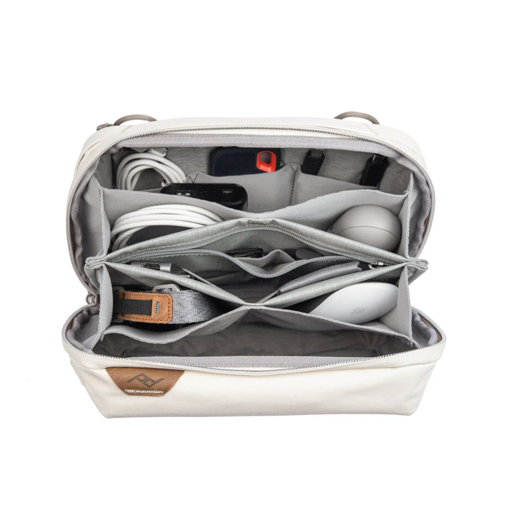 Peak Design Tech Pouch, Bone