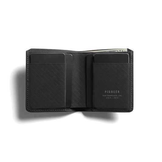 Pioneer Altitude Billfold, Onyx 10XD™