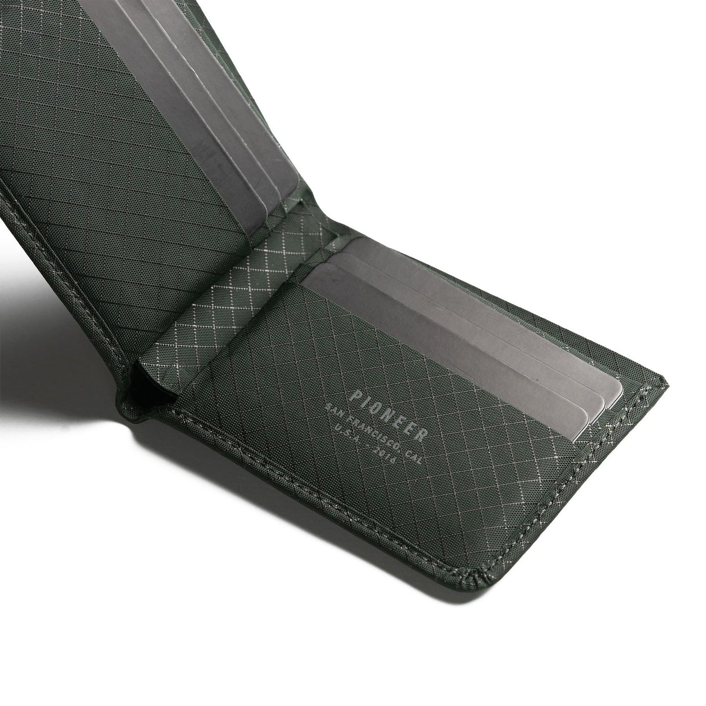 Pioneer Division Billfold, Forest 10XD™