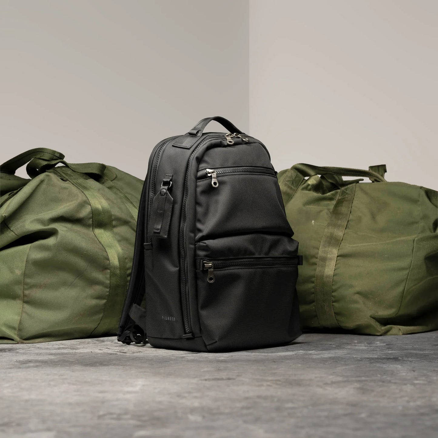 Pioneer Duration Pack, Black