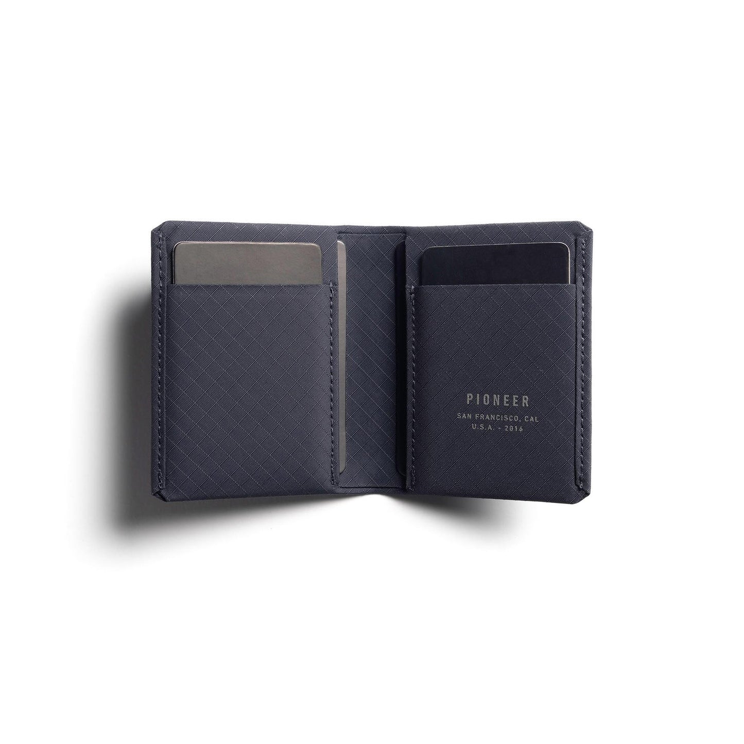 Pioneer Matter Bifold, Navy 3XD™