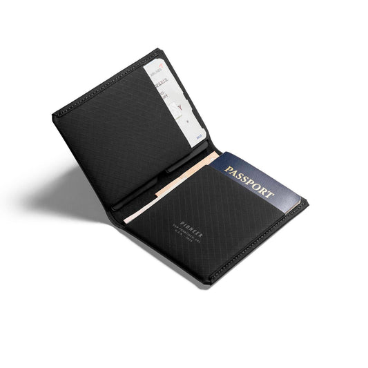 Pioneer Passport Wallet, Onyx 10XD™