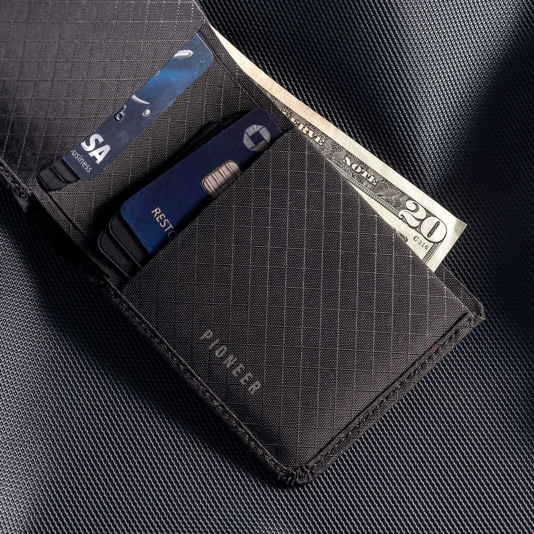 Pioneer The Flyfold Wallet, Onyx 10XD™