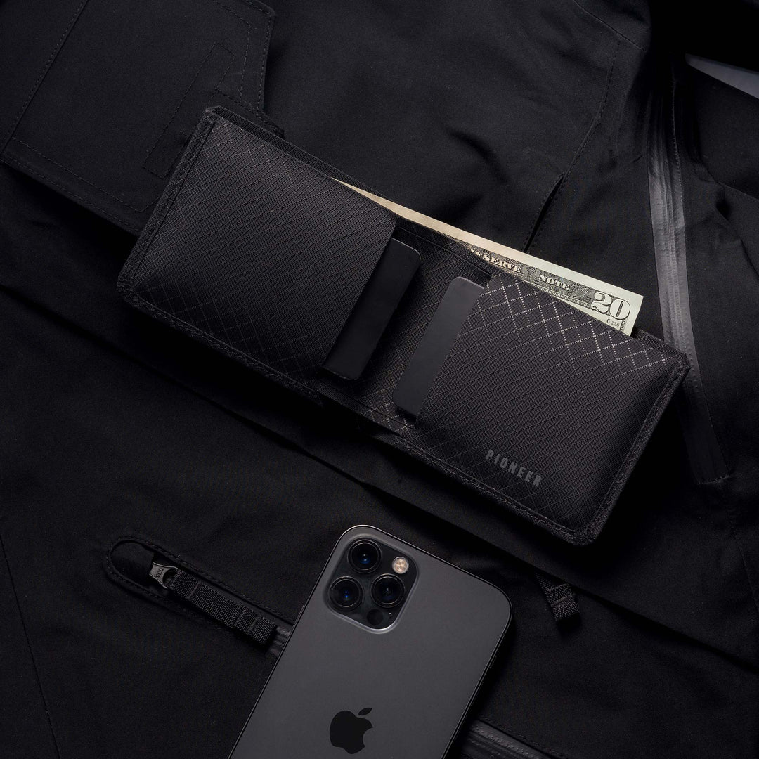 Pioneer The Flyfold Wallet, Onyx 10XD™