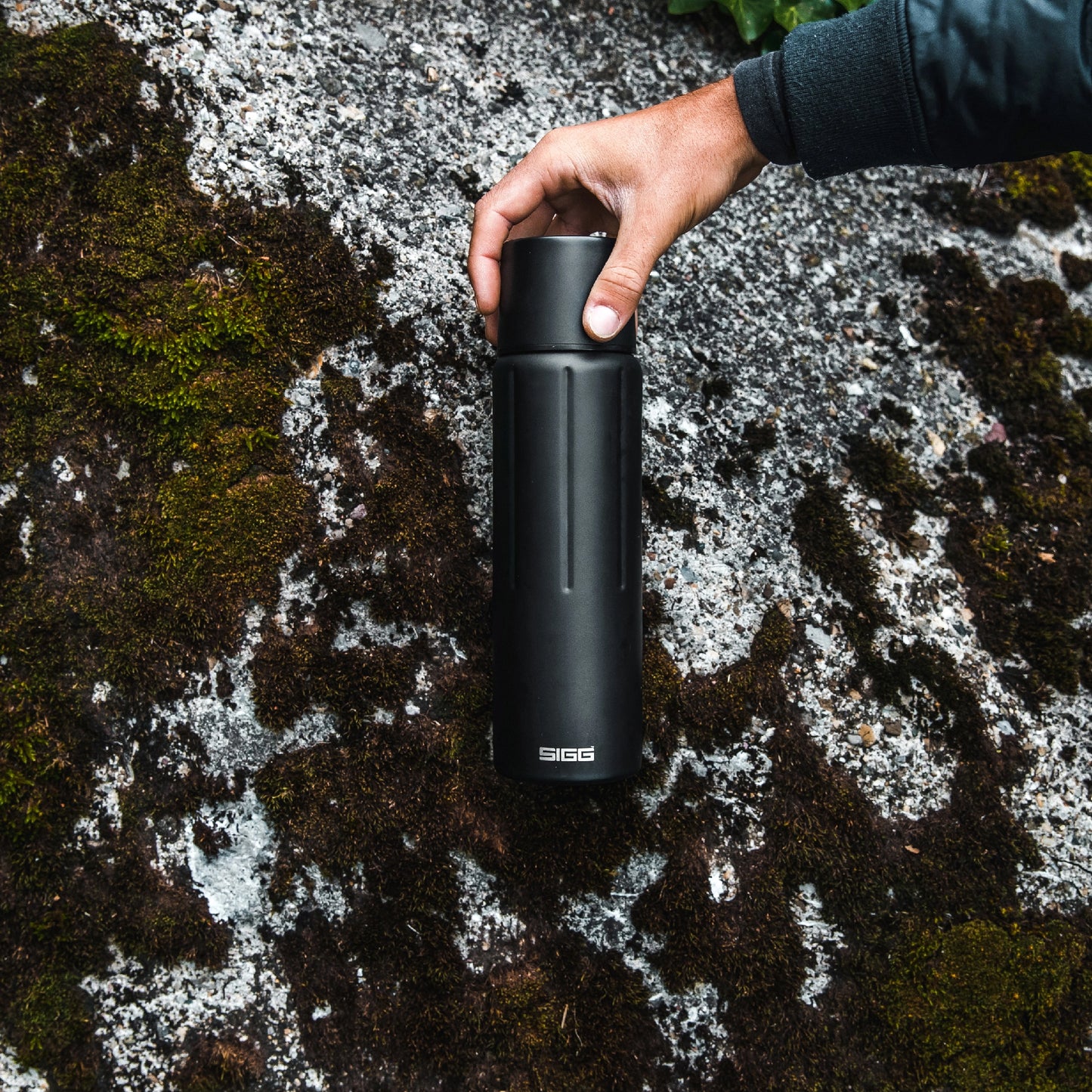 SIGG Thermo Flask Gemstone IBT 1.1 L, Obsidian