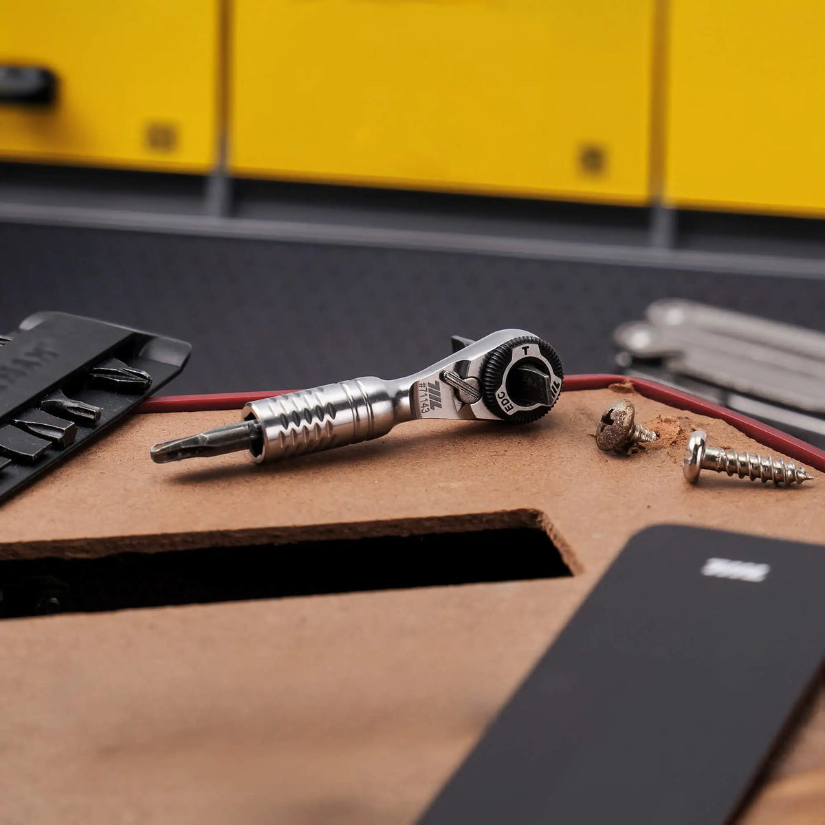 711L Mini Ratchet Wrench & Driver TG