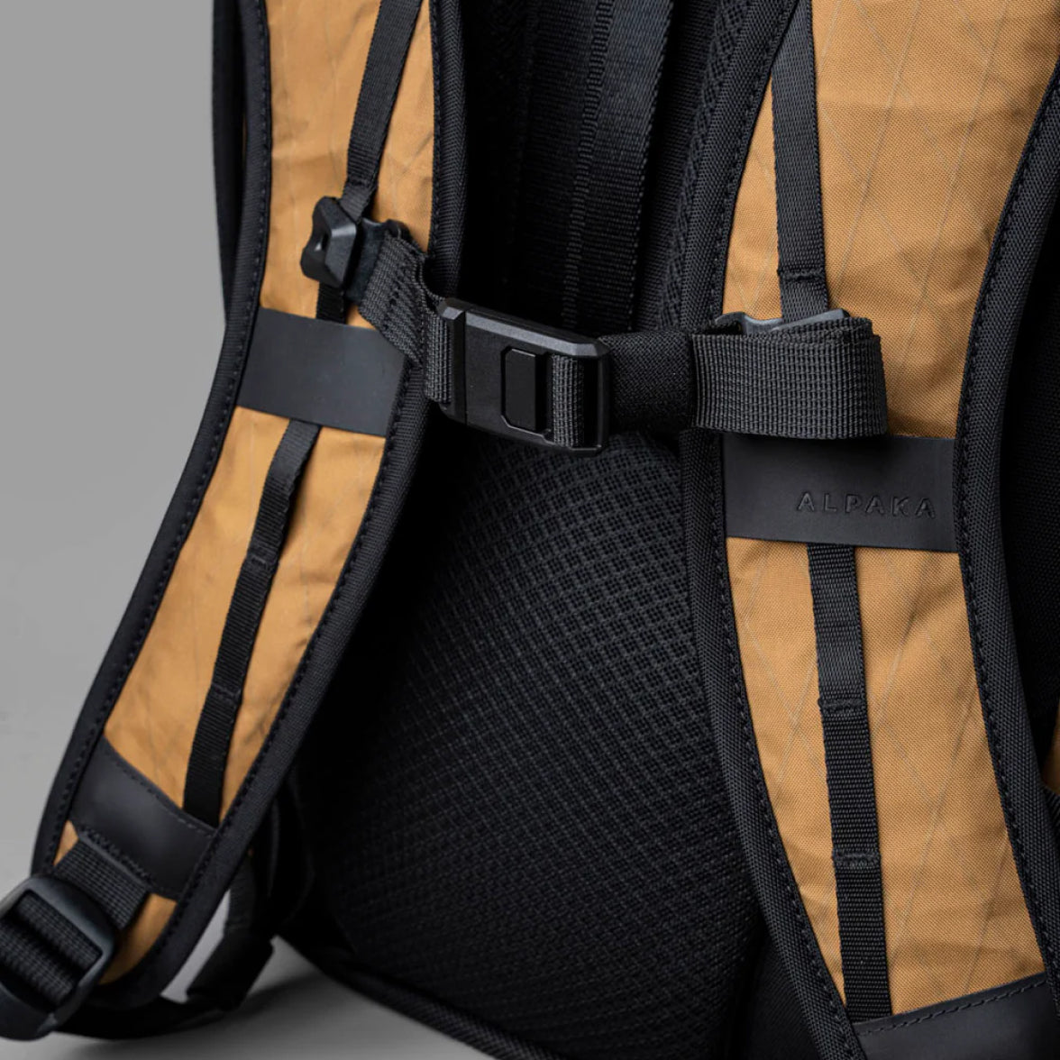 ALPAKA Elements Travel Backpack X-Pac® VX21, Mojave Edition