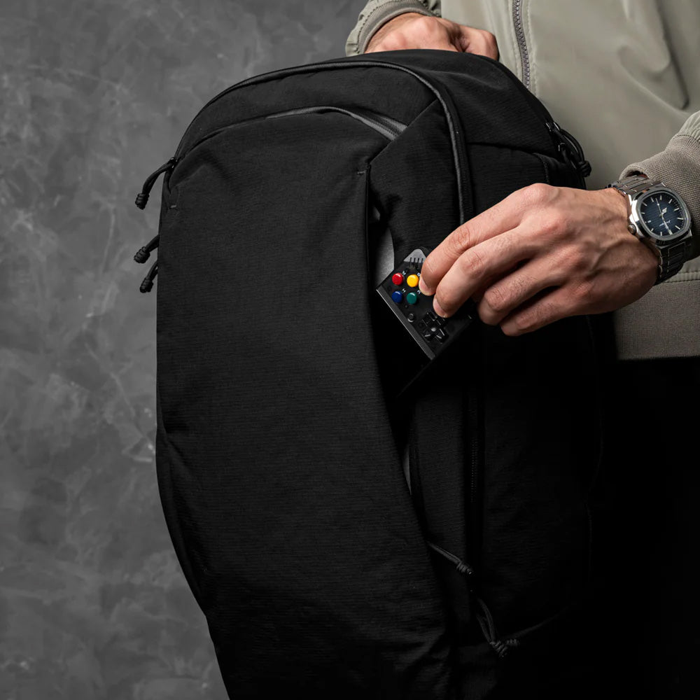 ALPAKA Traverse Backpack 30L, Axoflux 400D, Black