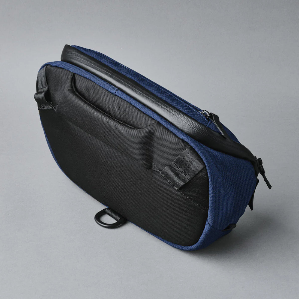 ALPAKA Vertex Pouch Axoflux 600D, Blue