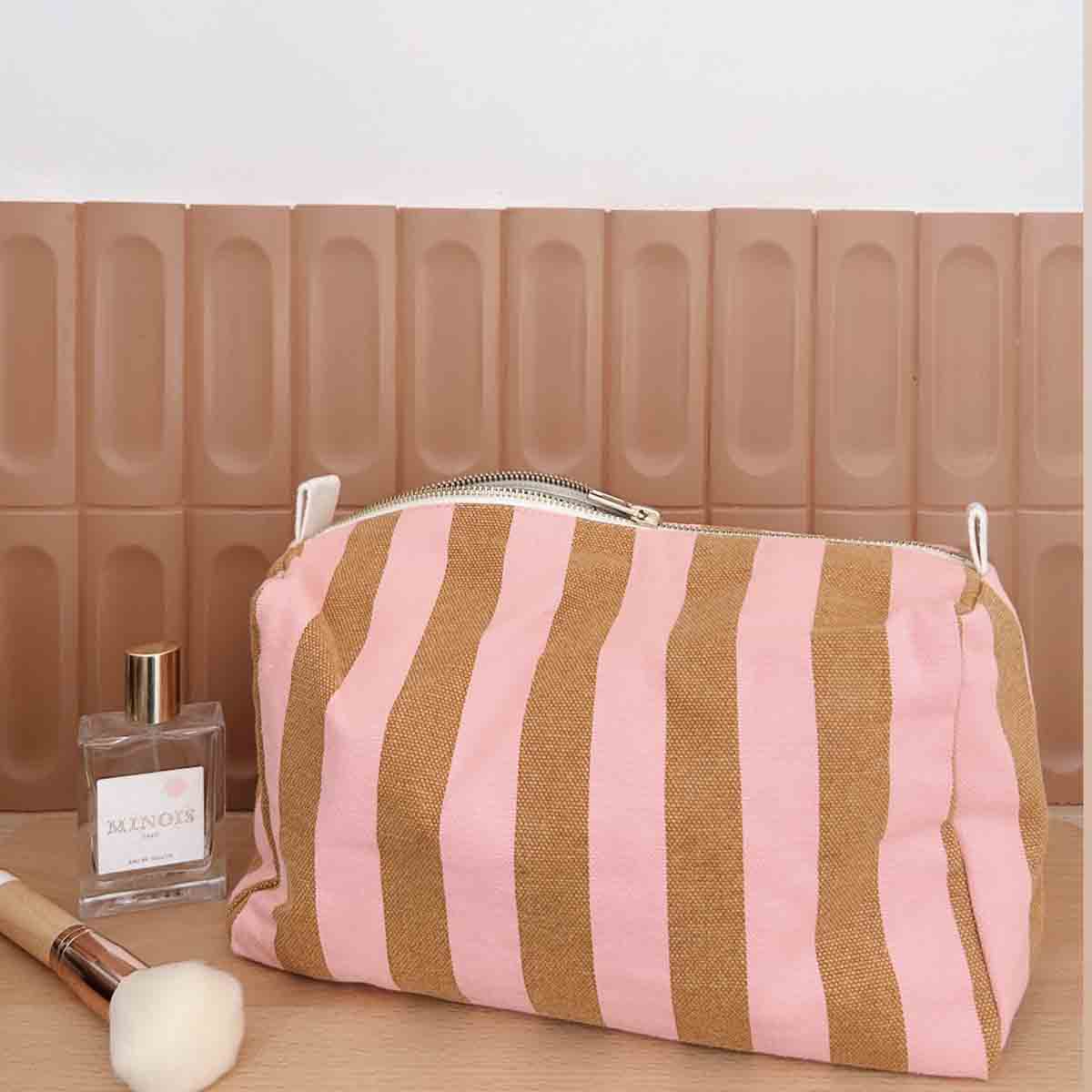 Rose in April Vic Wash Bag Stripes, Strawberry / Caramel