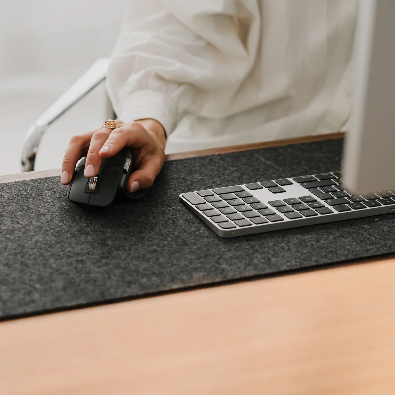 Oakywood Felt&Cork Desk Mat XL (100 x 40 cm), Anthracite