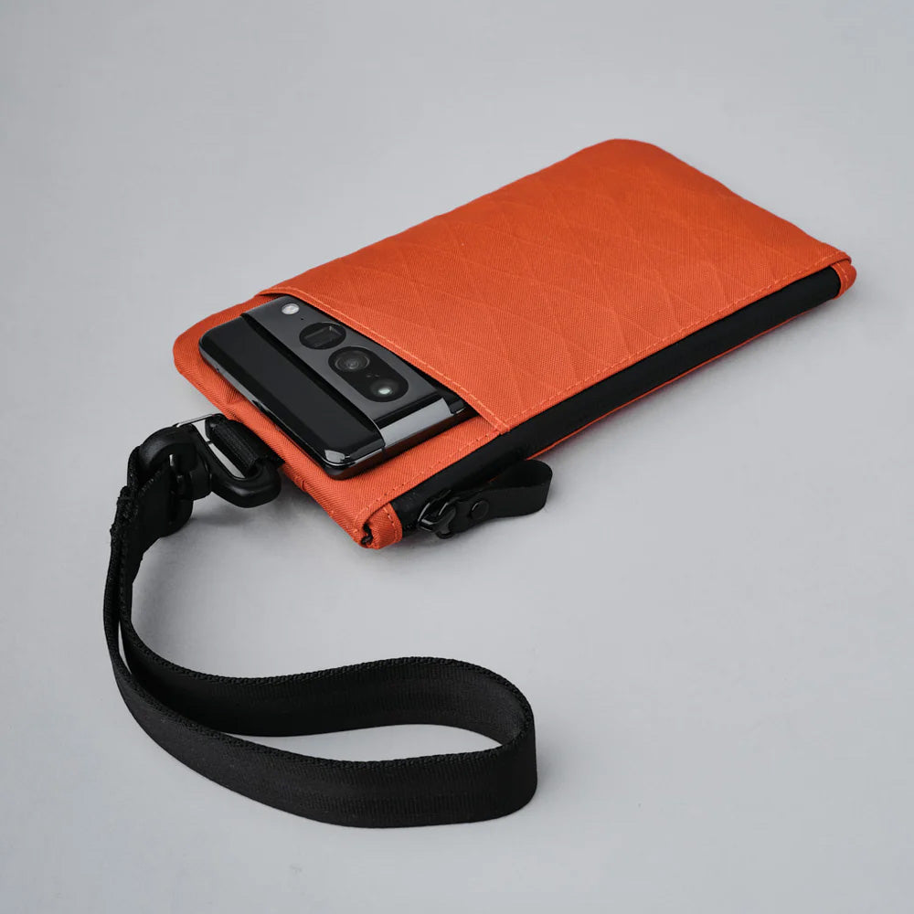 ALPAKA Zip Clutch X-Pac® RX30, Cayenne