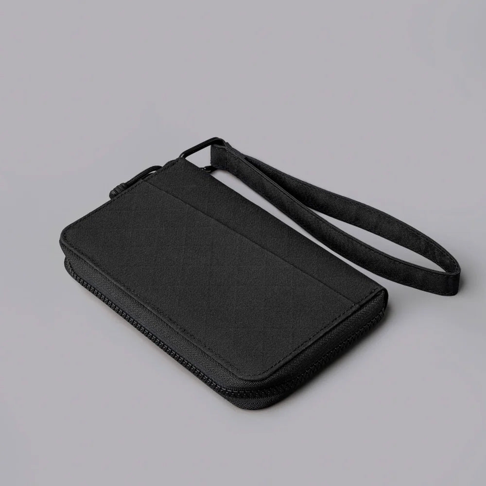 ALPAKA Zip Passport Wallet Axogrid 300D, Black