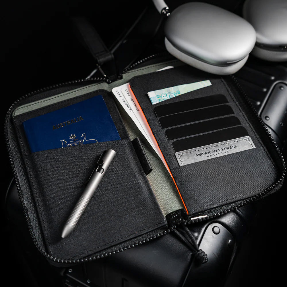 ALPAKA Zip Passport Wallet Axogrid 300D, Black