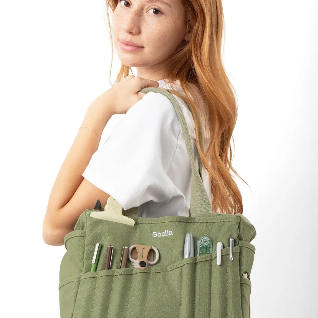 Soolla Studio Artist Bag, Hope Limyansky