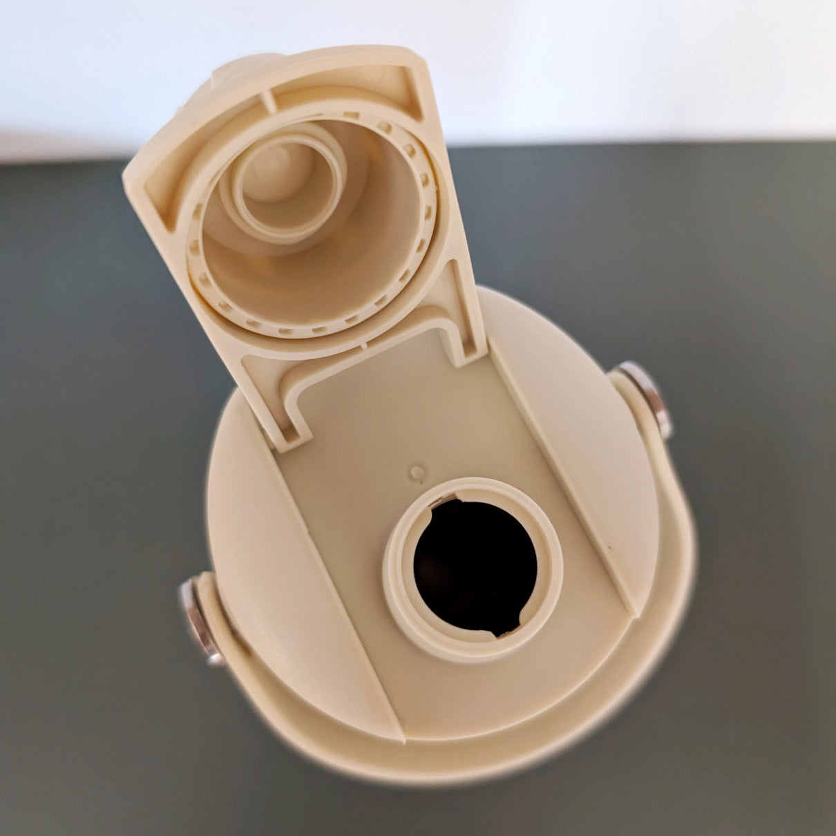 The Cotton Cloud Strawless Lid For Stainless Steel Bottles