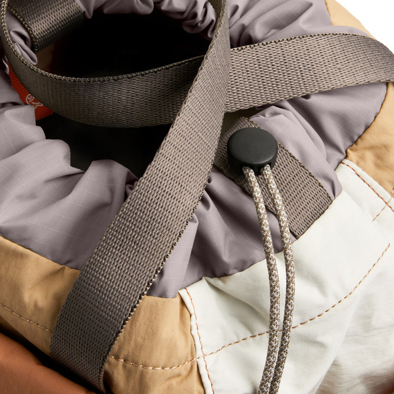 Bellroy Cinch Bucket Bag, Sand Dune