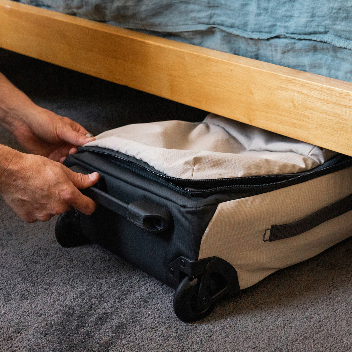 Bellroy Lite Carry On, Ash