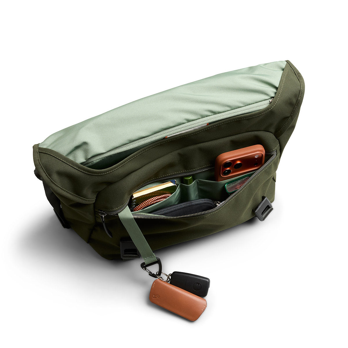 Bellroy Classic Messenger 13L, Olive