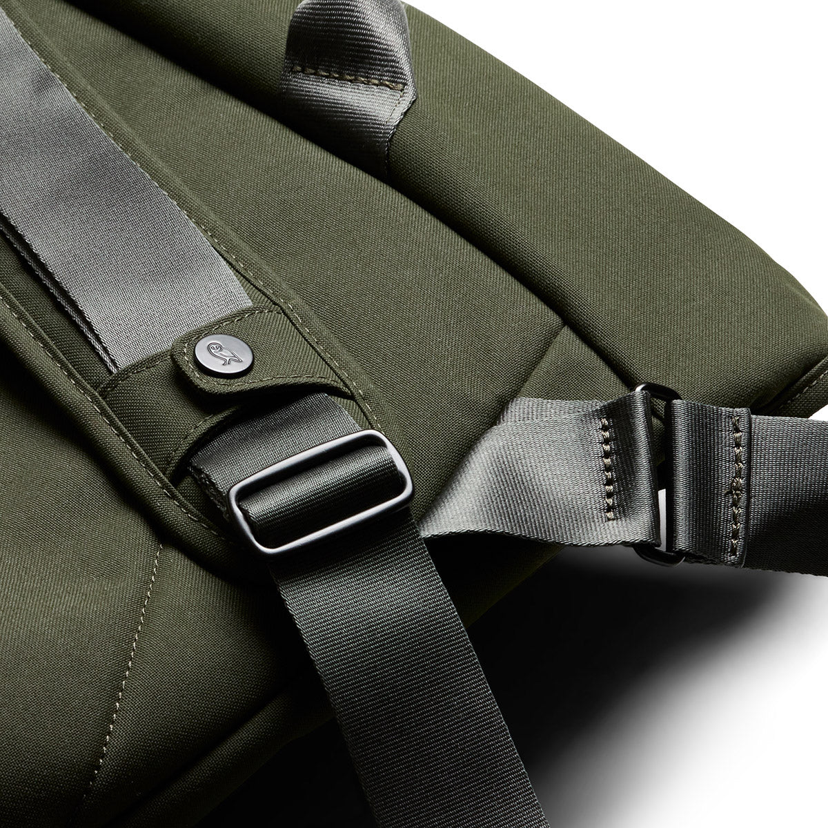 Bellroy Classic Messenger 13L, Olive