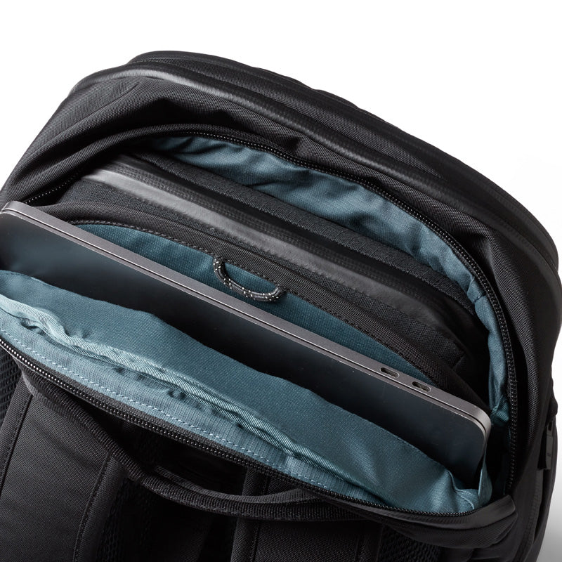 Bellroy Transit Workpack Pro 22L, Black