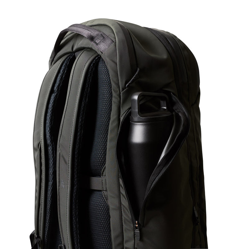 Bellroy Transit Travel Pack Pro 30–38L, Olive