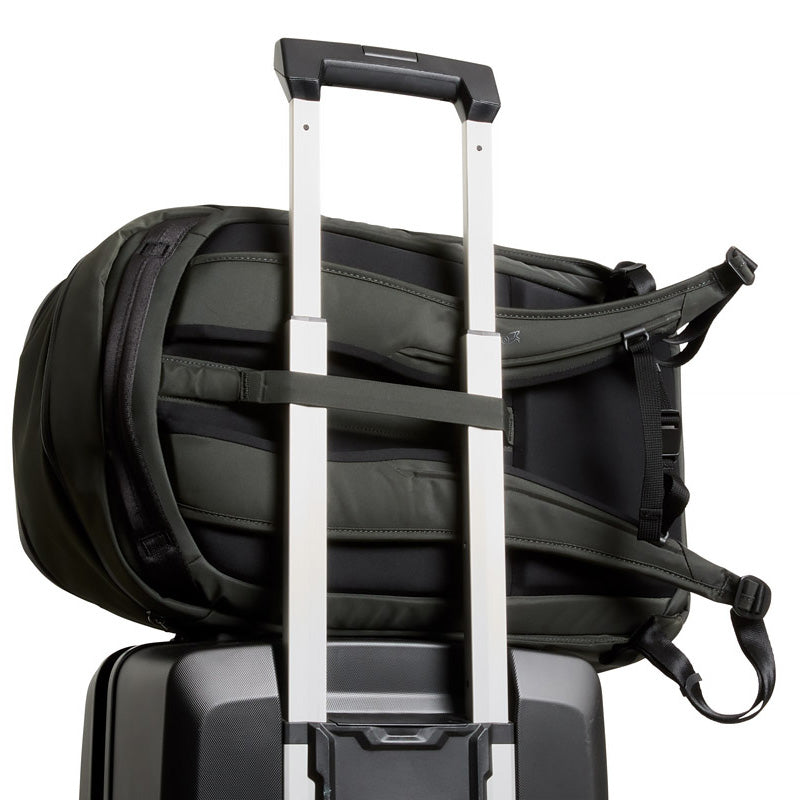 Bellroy Transit Workpack 26L, Olive