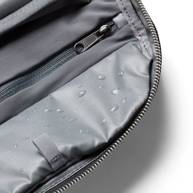 Bellroy Toiletry Kit Plus, Black