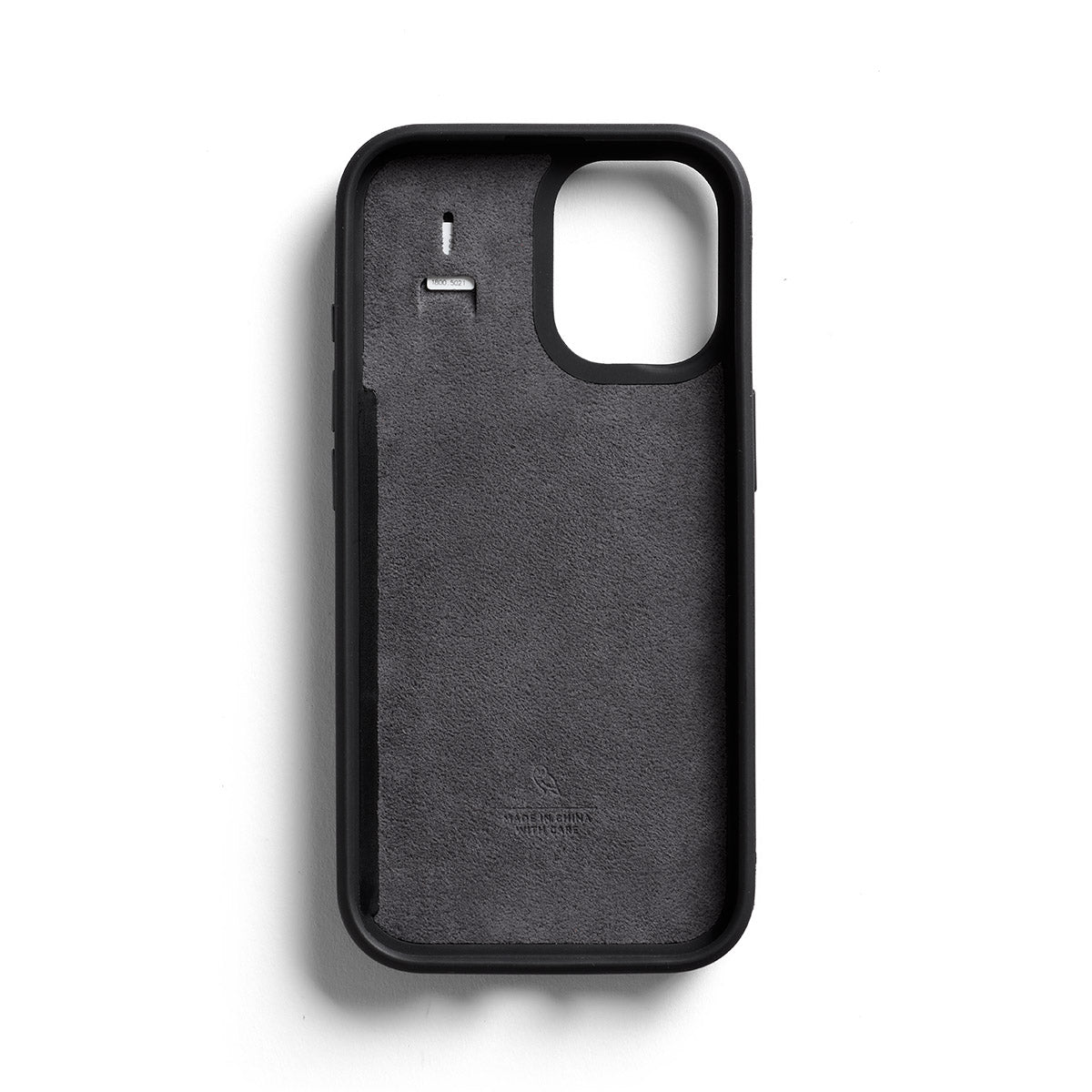 Bellroy Phone Case 3 Card iPhone 17, Black